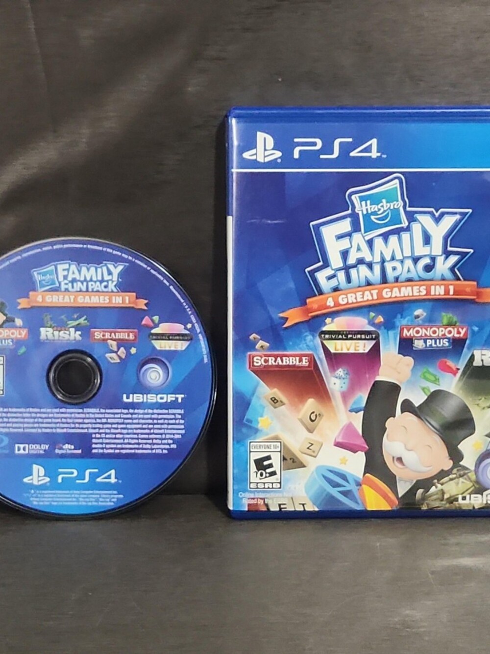 Hasbro Family Fun Pack PS4 - Blue Case and Disc Artwork